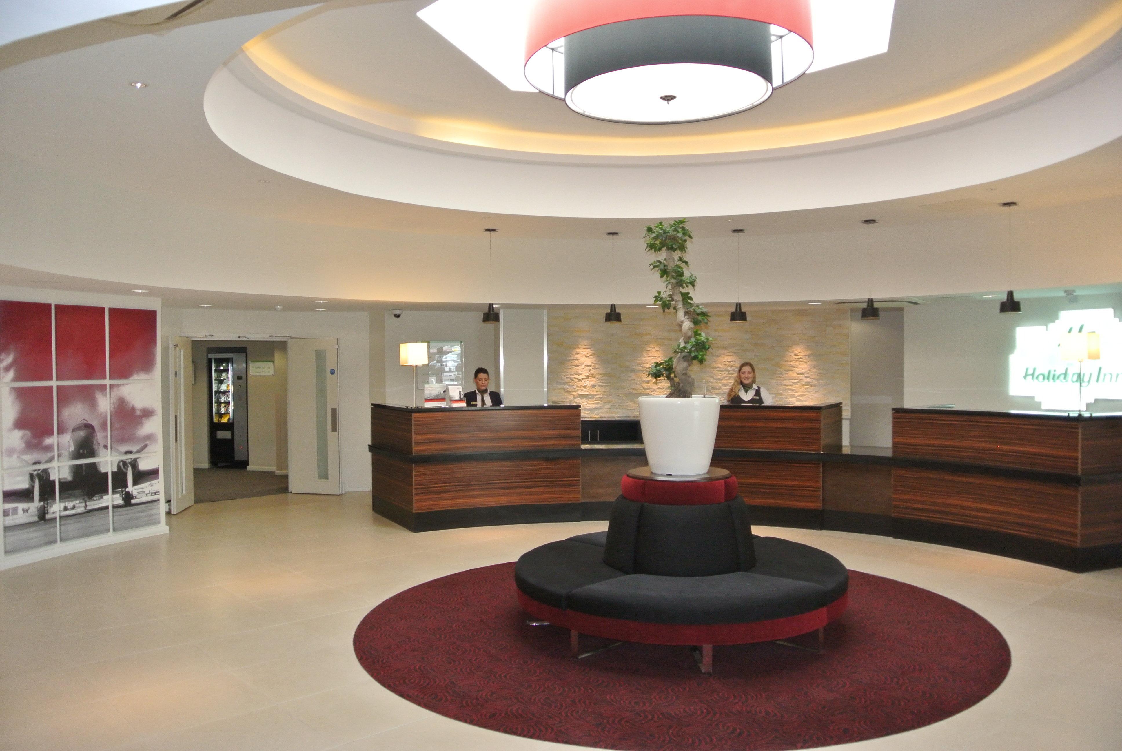 Holiday Inn London Gatwick - Worth By Ihg Crawley  Exterior photo