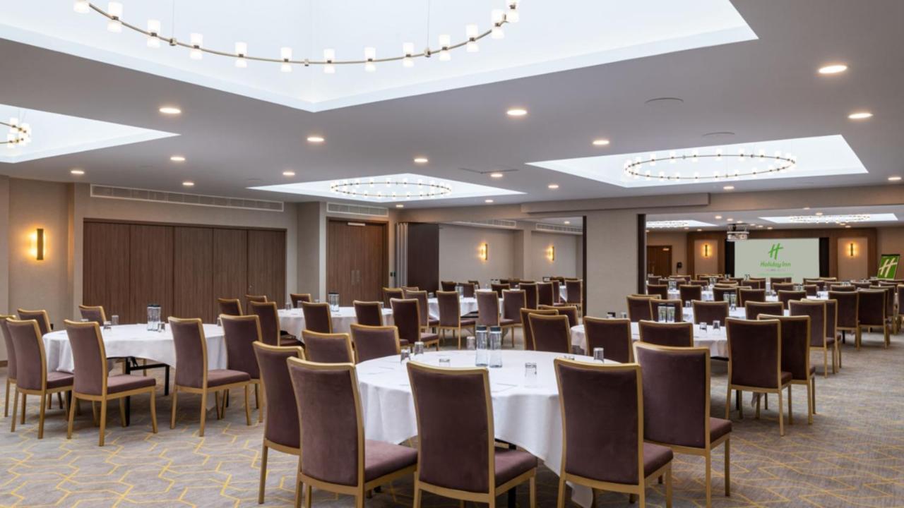 Holiday Inn London Gatwick - Worth By Ihg Crawley  Exterior photo